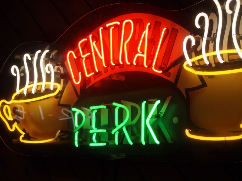 cartel del Central Perk de Friends en los Warner Studios de Los Angeles