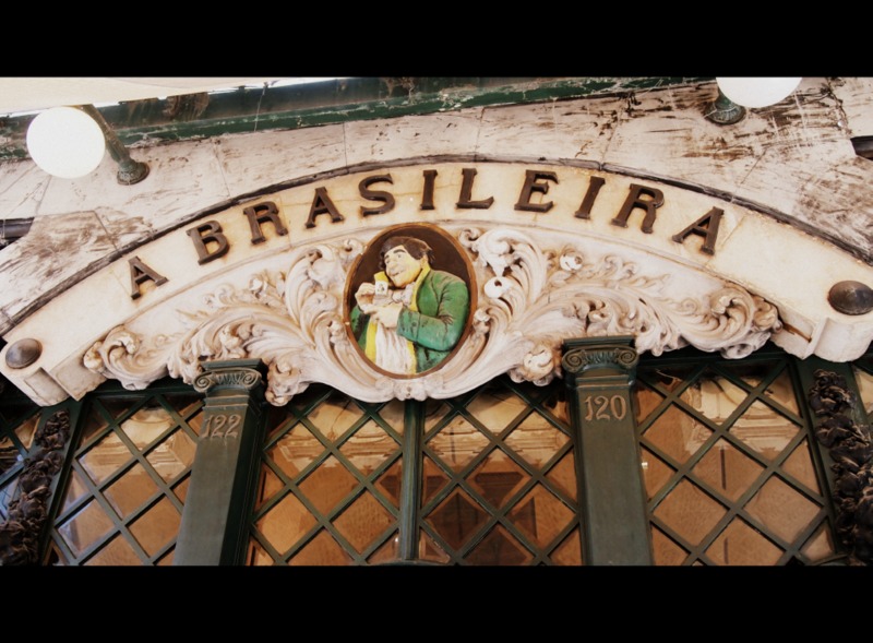 fachada del Café A Brasileira en Lisboa