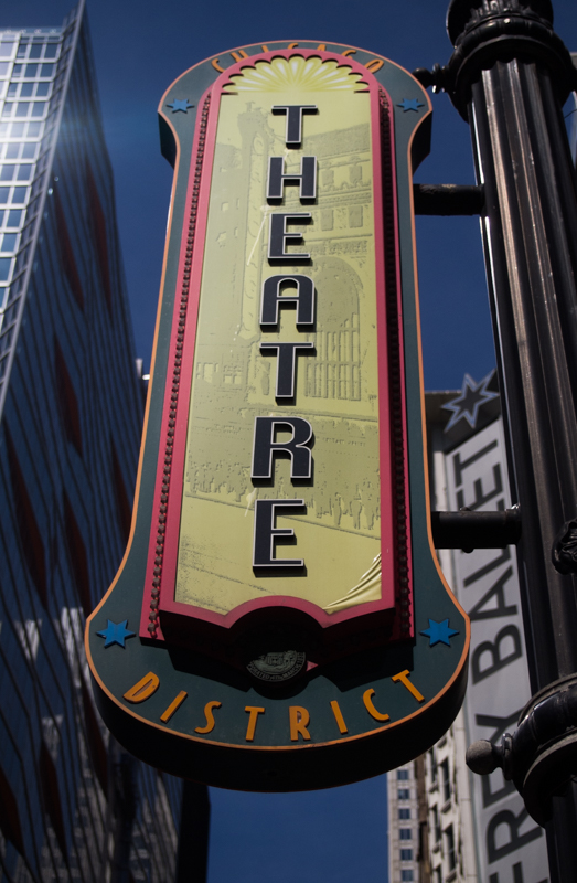 cartel del Theatre District de Chicago
